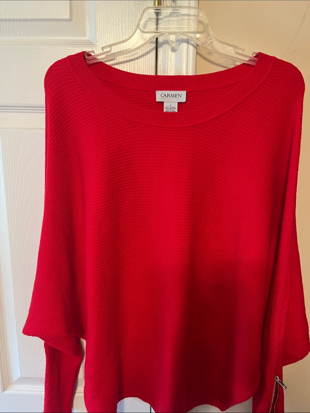 Bright Red Ribbed Zip-Sleeve Pullover PTP 22” Lots of stretch